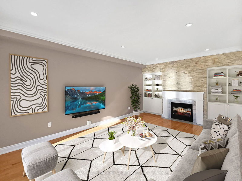 home for lease on 311 Twin Hills Crescent