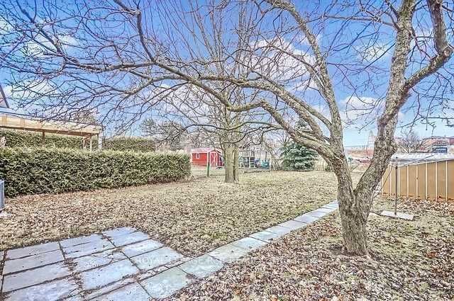 358 Agar Ave  Bradford West Gwillimbury, L3Z 1H5 | Image 24