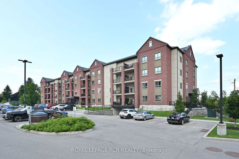 home for lease on 205-161 Wellington Street E