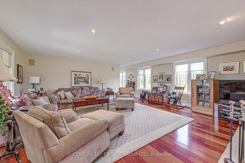 3447 11th Line  Bradford West Gwillimbury, L3Z 3N5 | Image 13