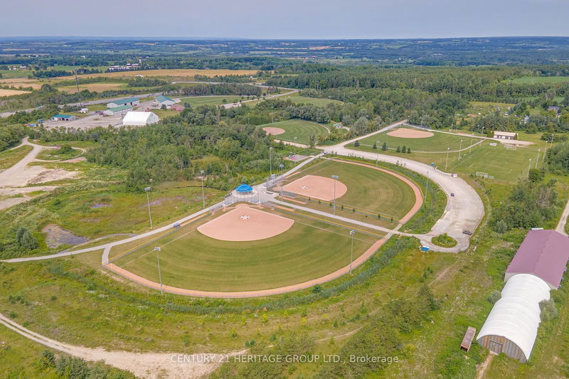 3447 11th Line  Bradford West Gwillimbury, L3Z 3N5 | Image 7