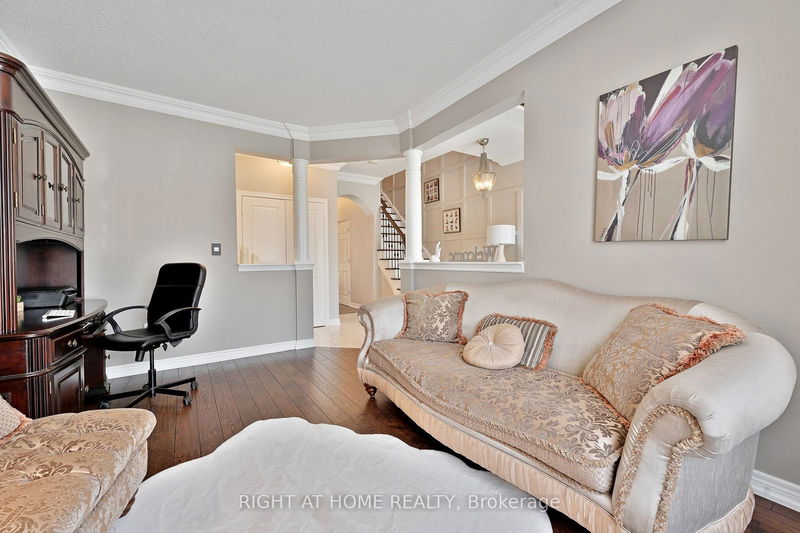 37 Newbridge Ave  Richmond Hill, L4E 3Z9 | Image 10