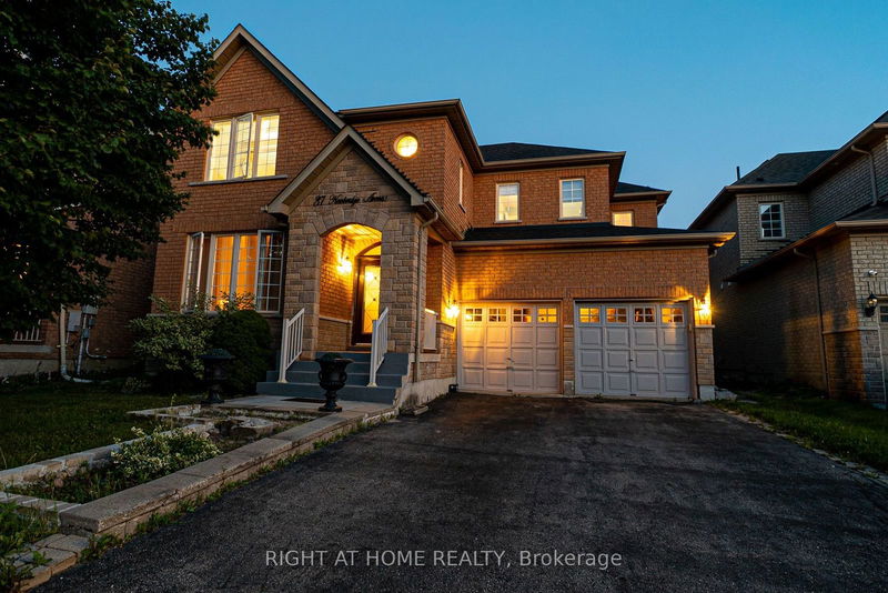 37 Newbridge Ave  Richmond Hill, L4E 3Z9 | Image 2