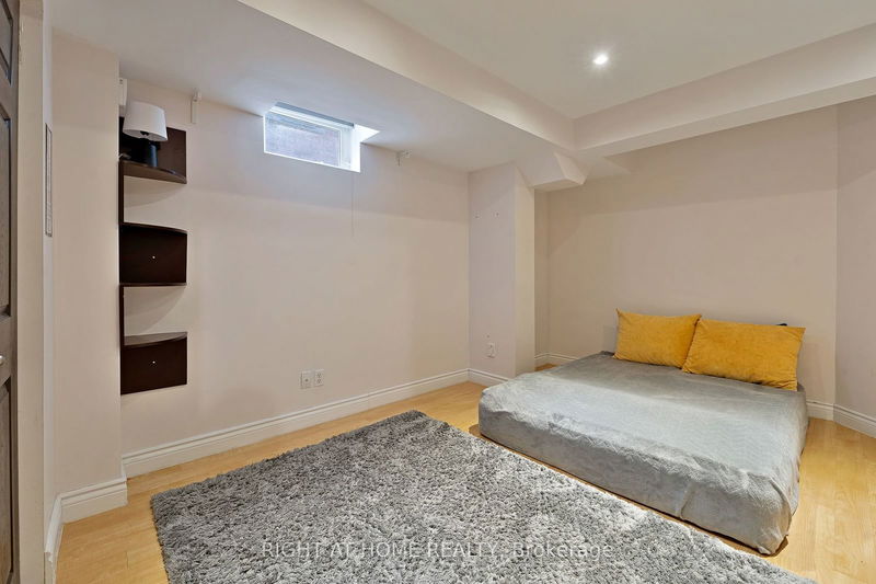 37 Newbridge Ave  Richmond Hill, L4E 3Z9 | Image 25