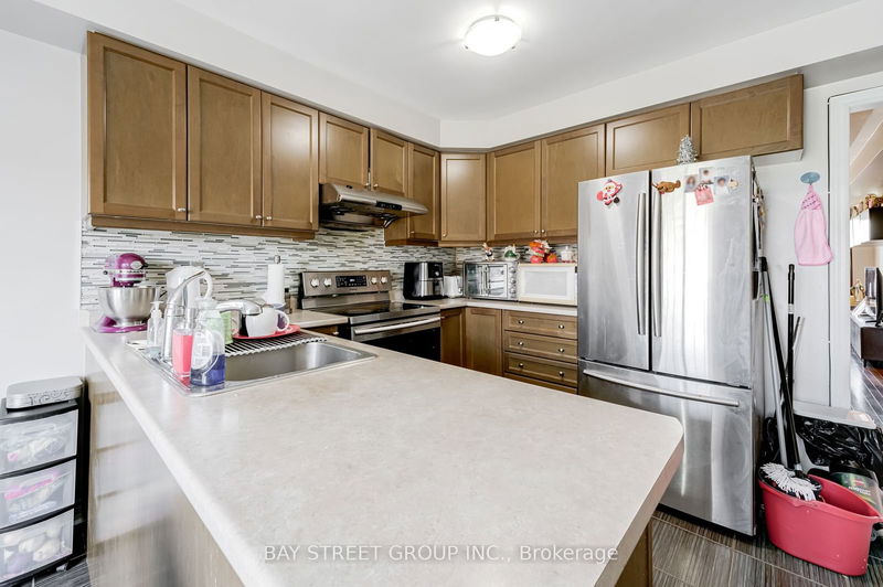 9958 McCowan Rd  Markham, L6C 0N1 | Image 9