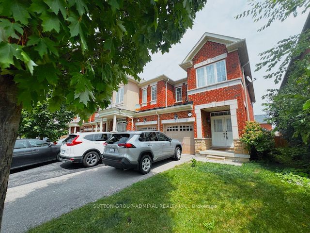 home for lease on 35 White Spruce Crescent