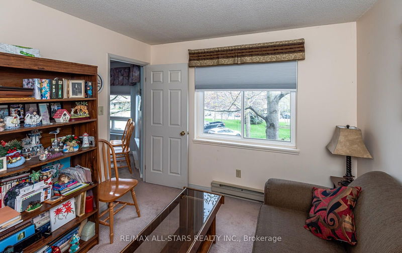  207 - 111 Grew Blvd  Georgina, L0E 1L0 | Image 22