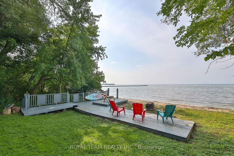 229 Hedge Rd  Georgina, L0E 1R0 | Image 6