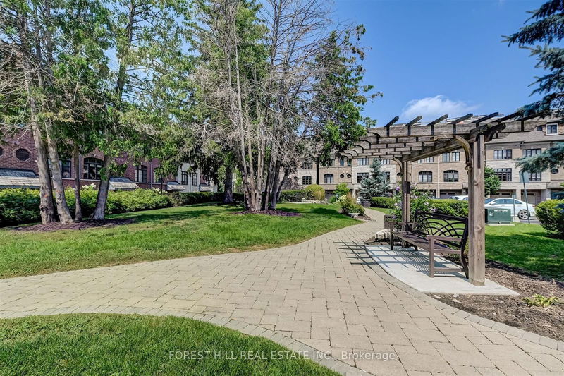 111 Powseland Cres  Vaughan, L4L 0C5 | Image 33