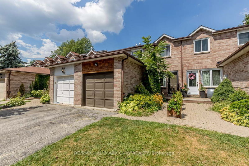 home for sale on 168 Tupper Street E