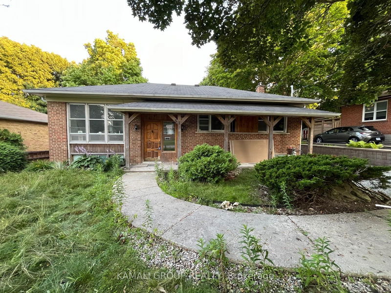 home for lease on Bsmt-51 Monkswood Crescent