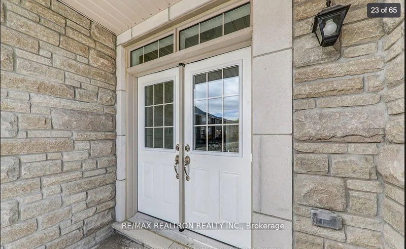 8 Finley Way, Markham, L3S 0E8 | Image 2