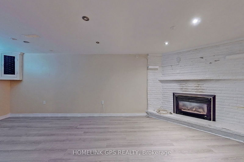 267 Elgin Mills Rd W Richmond Hill, L4C 4M1 | Image 24