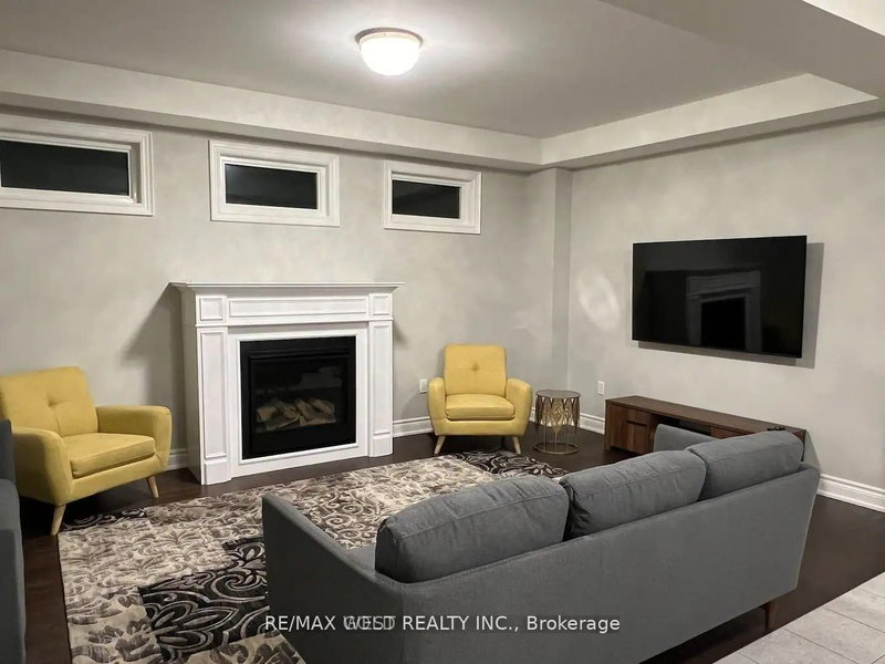 65 Port Royal Ave, Vaughan, L4H 4K6 | Image 3