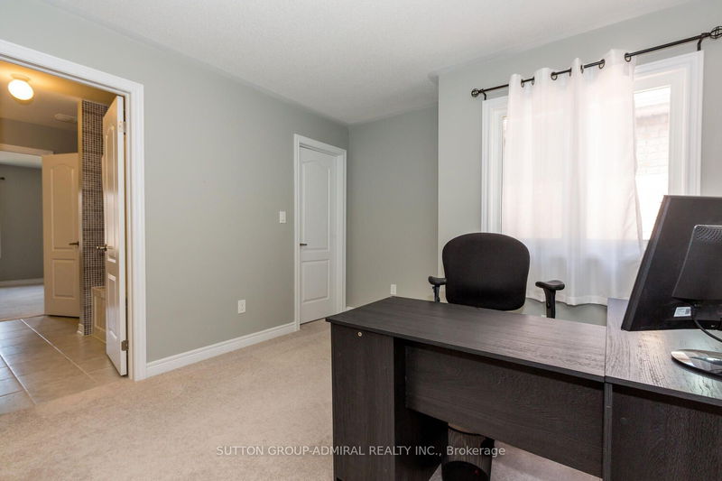 53 Pietrowski Dr  Georgina, L4P 0J8 | Image 24