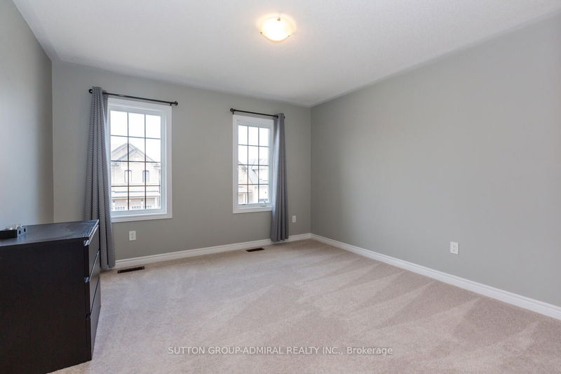 53 Pietrowski Dr  Georgina, L4P 0J8 | Image 25