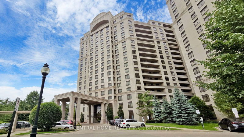 home for lease on 1612-9255 Jane Street