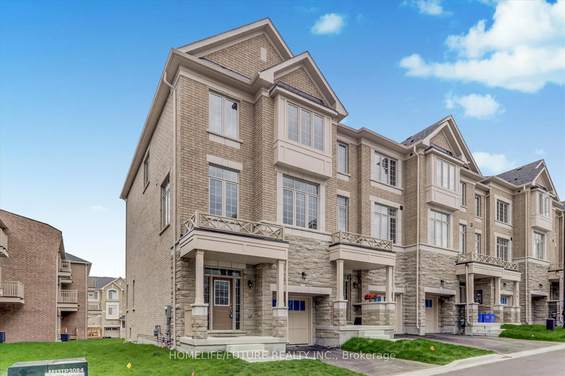 26 Thomas Hope Lane, Markham, L3S 3J5 | Image 3