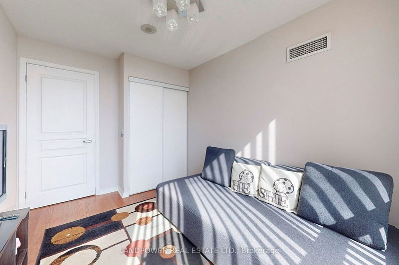  Lph03 - 310 Red Maple Rd  Richmond Hill, L4C 0T7 | Image 22