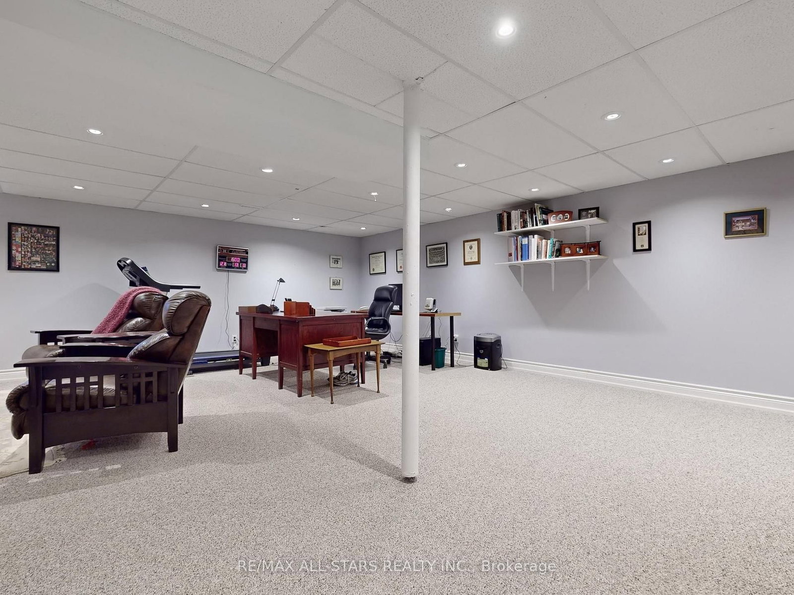 Listing Image 24