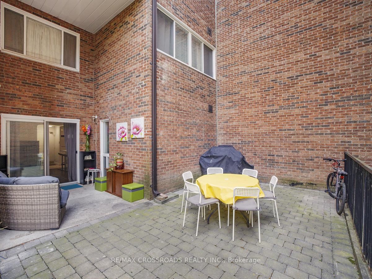 Listing Image 27