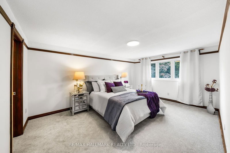 42 Drumern Cres  Richmond Hill, L4C 5H8 | Image 19