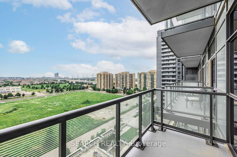  1010 - 65 Oneida Cres  Richmond Hill, L4B 4T9 | Image 22