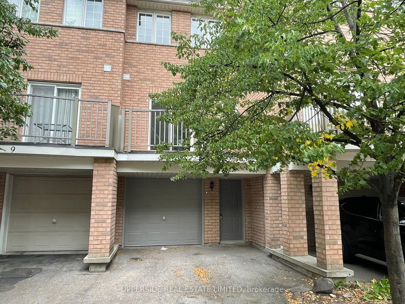 home for lease on 10-23 Observatory Lane