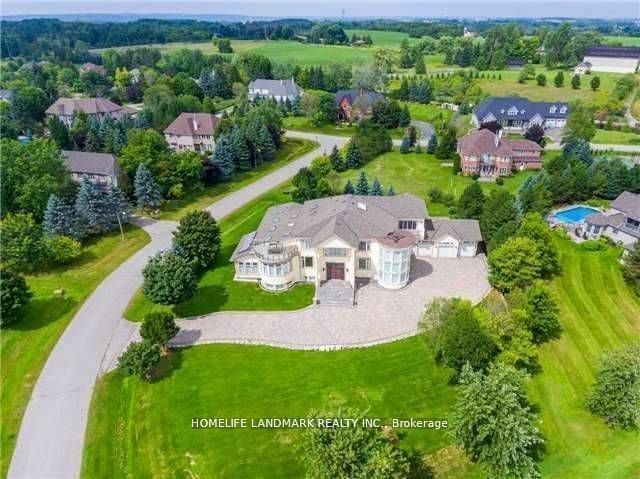 home for sale on 5 Waterford Lane