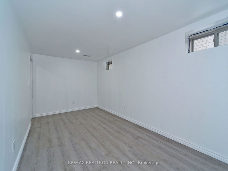 234 Factor St  Vaughan, L4H 5C1 | Image 35