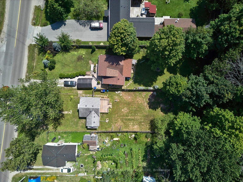 2678 25th Side Rd Rd  Innisfil, L9S 3T4 | Image 6