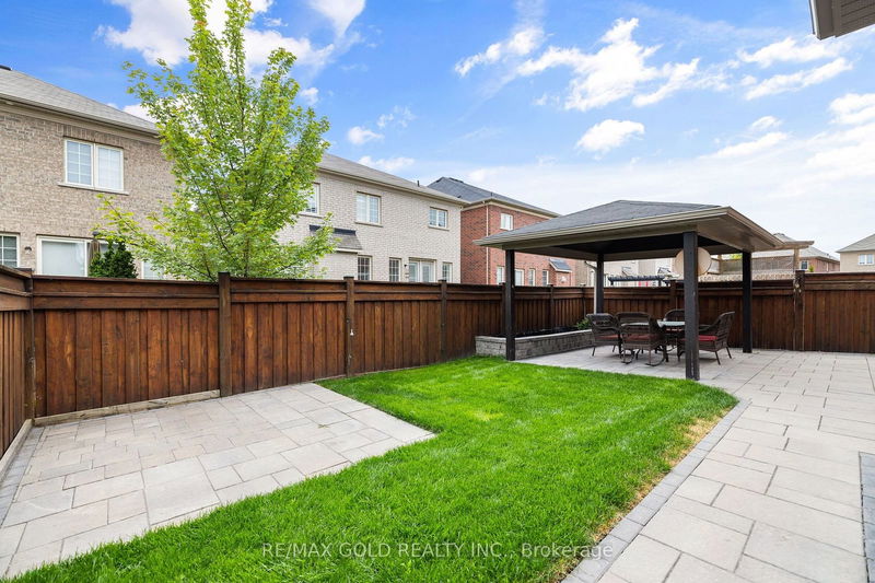 110 Dunrobin Cres  Vaughan, L4H 4A9 | Image 36