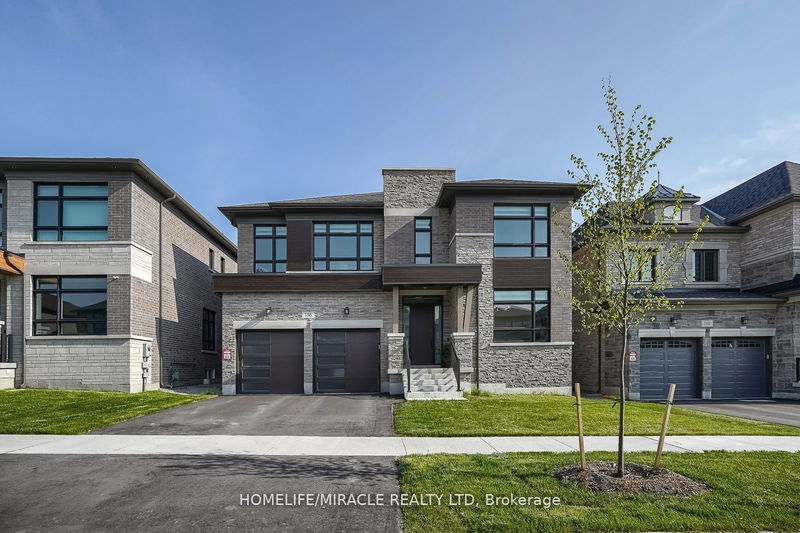 156 Wainfleet Cres  Vaughan, L4L 1A6 | Image 2