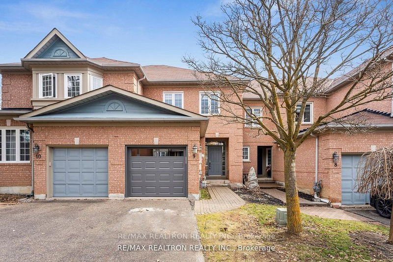  9 - 2 Mary Gapper Cres  Richmond Hill, L4C 0J4 | Image 2