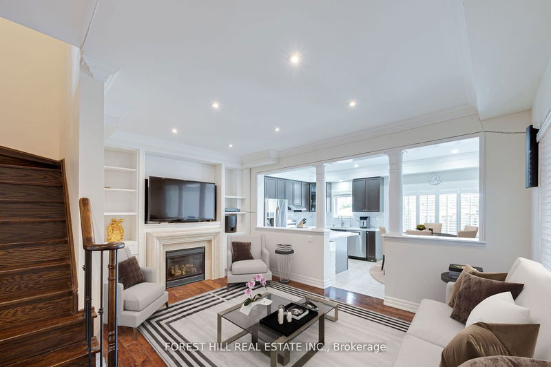 391 Vellore Park Ave  Vaughan, L4H 0E6 | Image 3