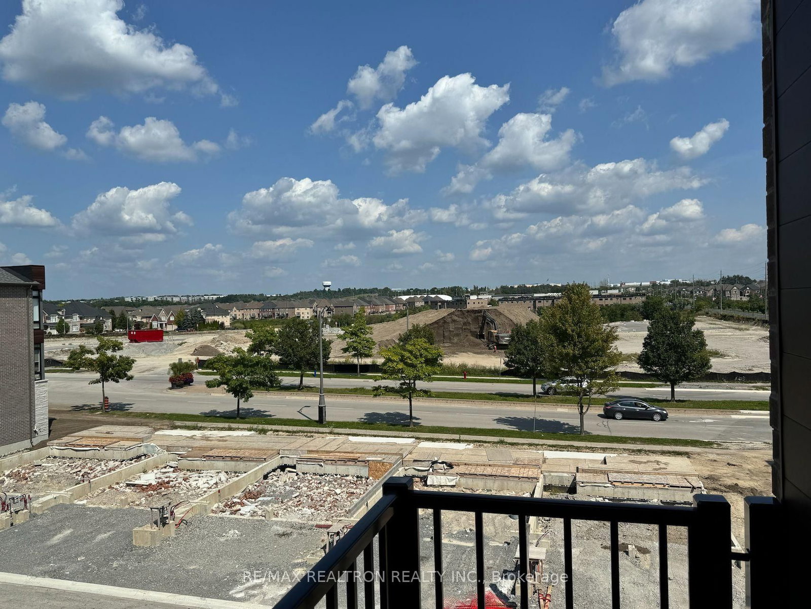 141 Blick Crescent - Photo 21