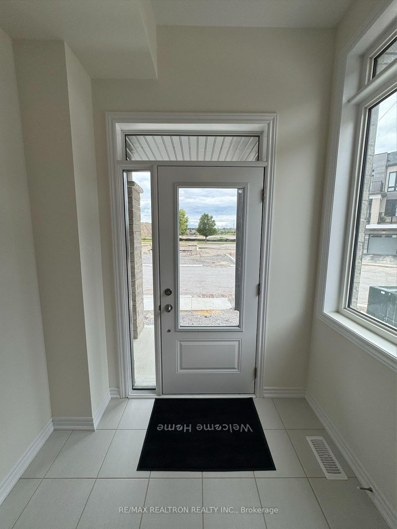 141 Blick Crescent - Photo 3