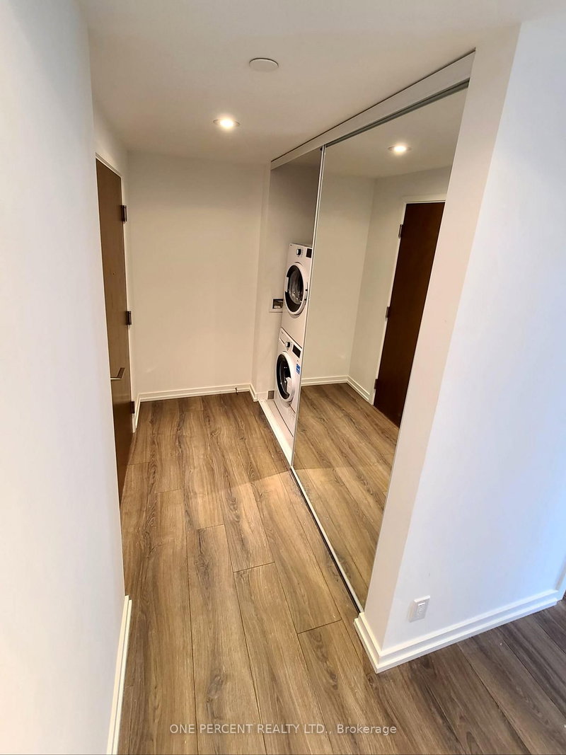 Room1