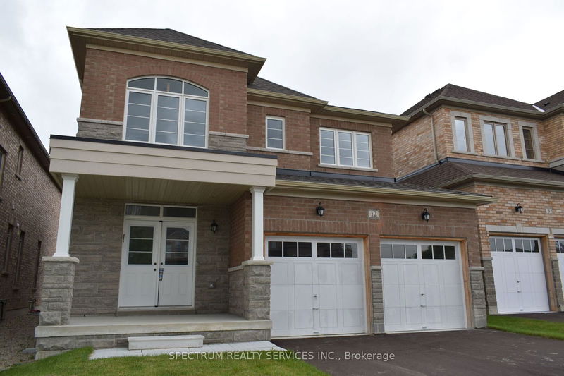 12 Barrow Ave  Bradford West Gwillimbury, L3Z 0W1 | Image 2