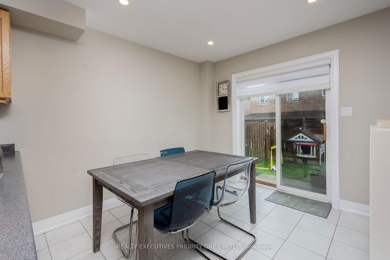 148 Monteith Cres E Vaughan, L6A 3M8 | Image 12