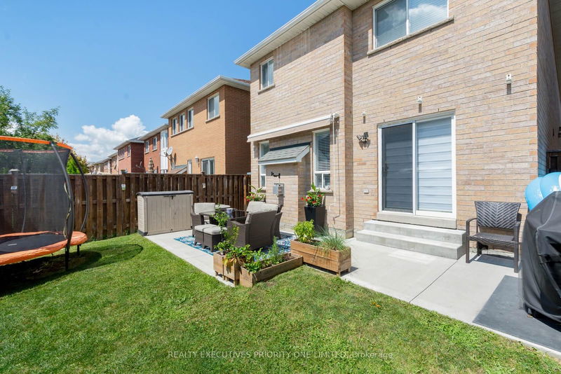 148 Monteith Cres E Vaughan, L6A 3M8 | Image 34