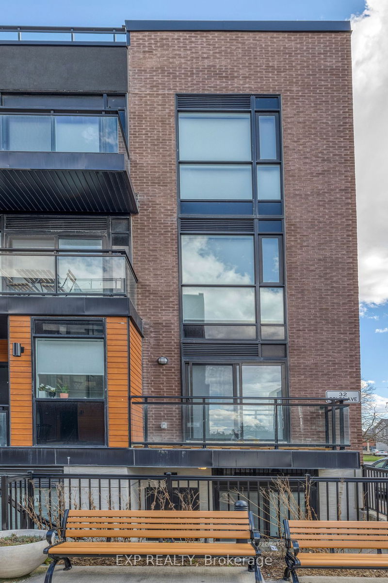 home for lease on F101-32 Coles Avenue