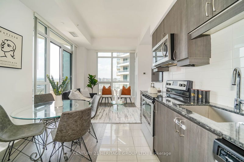  805 SW - 9191 Yonge St  Richmond Hill, L4C 1E2 | Image 22