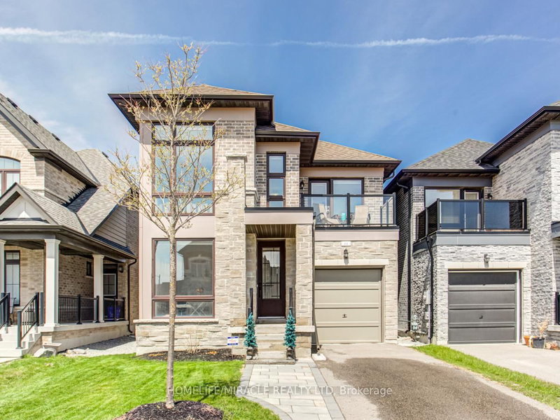 44 Festival Crt S, East Gwillimbury, L9N 0N8 | Image 3