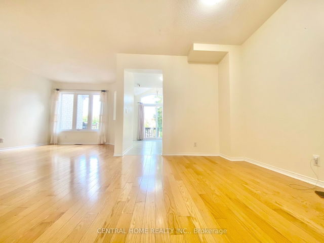 53 Silver Stream Avenue