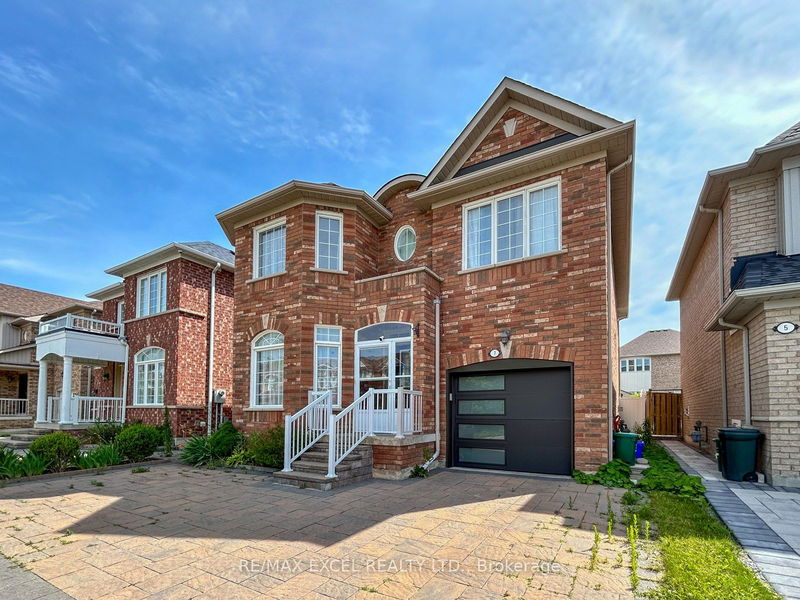 home for lease on 7 Davidoff Street