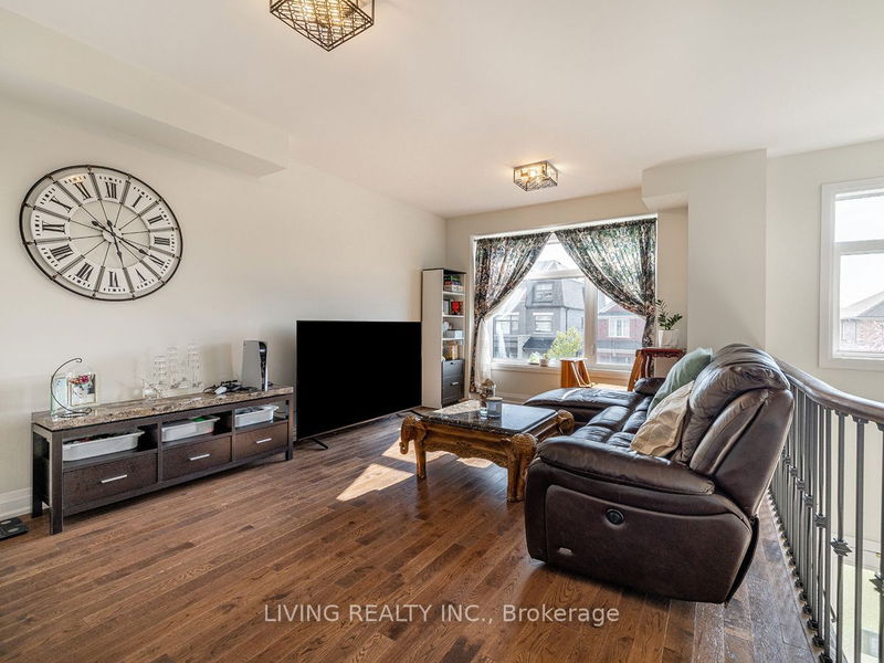 909 Isaac Phillips Way  Newmarket, L3X 2Y9 | Image 10