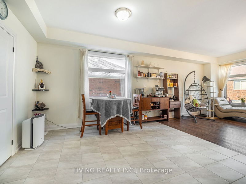 909 Isaac Phillips Way  Newmarket, L3X 2Y9 | Image 14