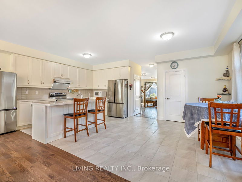 909 Isaac Phillips Way  Newmarket, L3X 2Y9 | Image 20