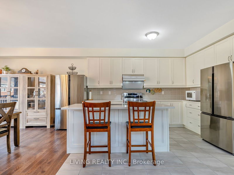 909 Isaac Phillips Way  Newmarket, L3X 2Y9 | Image 22